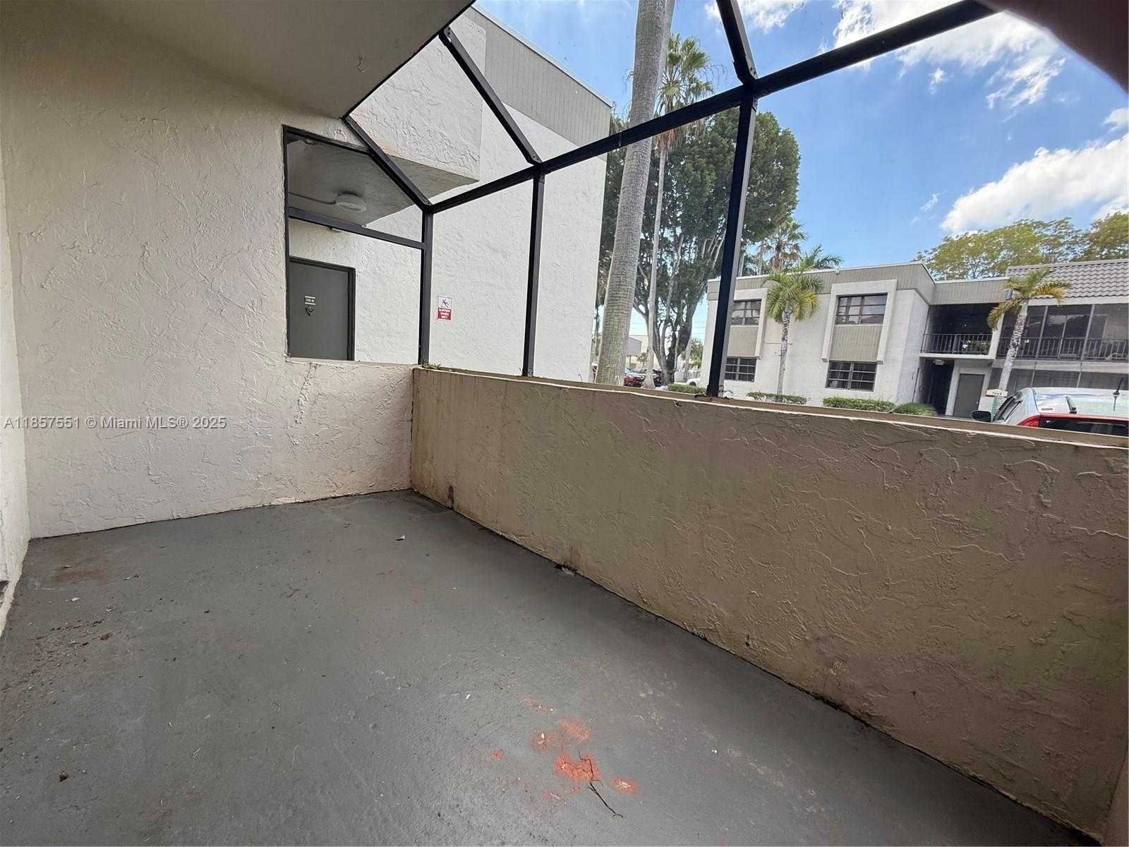 Small Image of 7957 SOUTH WEST 104 ST #107-B, Miami Number 14
