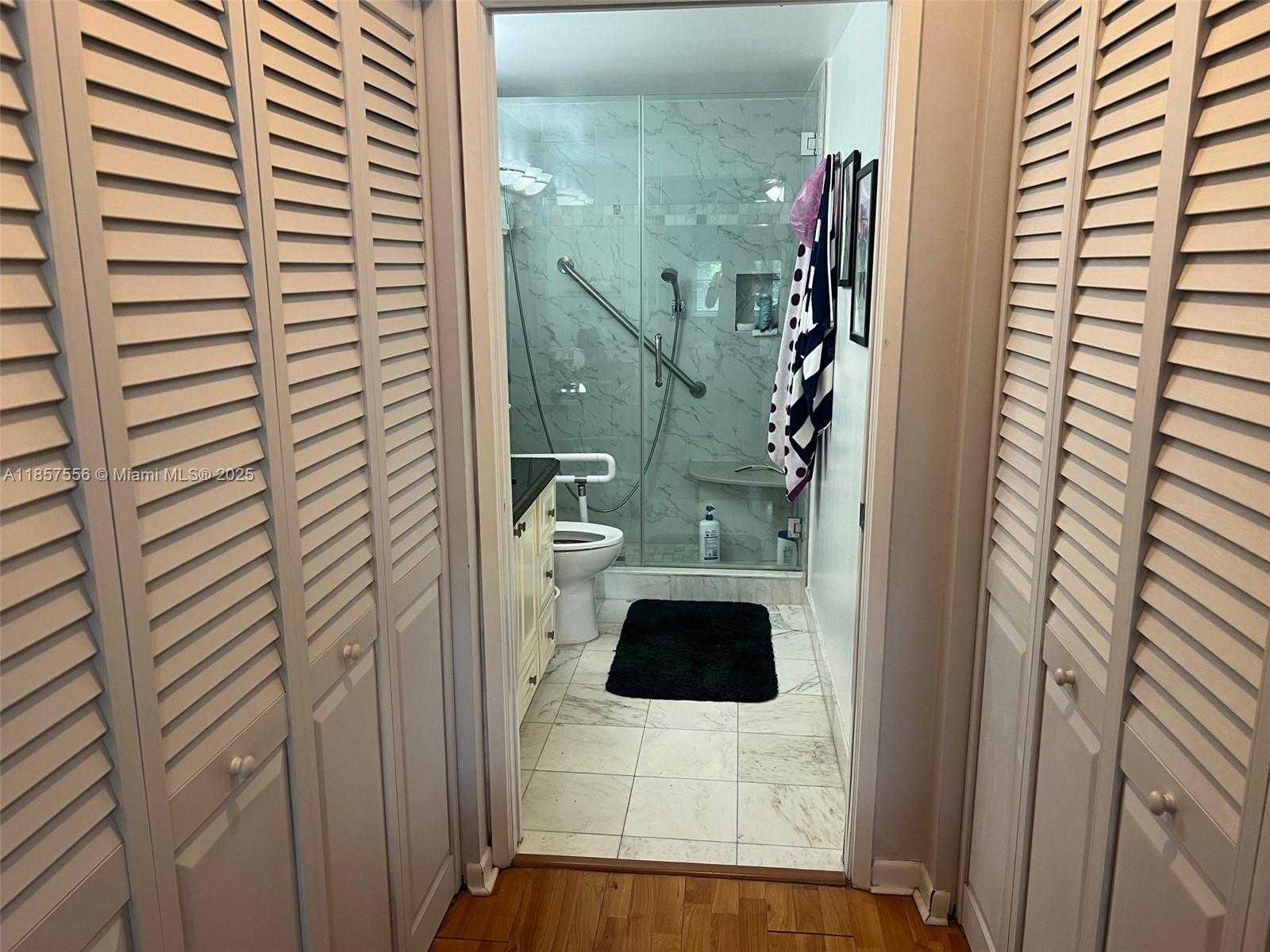 Small Image of 19877 EAST COUNTRY CLUB DR #3101, Aventura Number 12