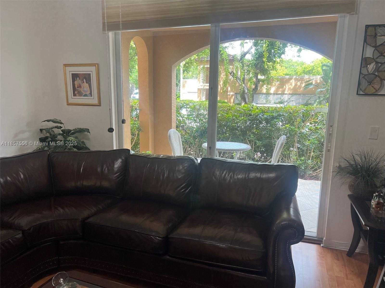 Small Image of 19877 EAST COUNTRY CLUB DR #3101, Aventura Number 4
