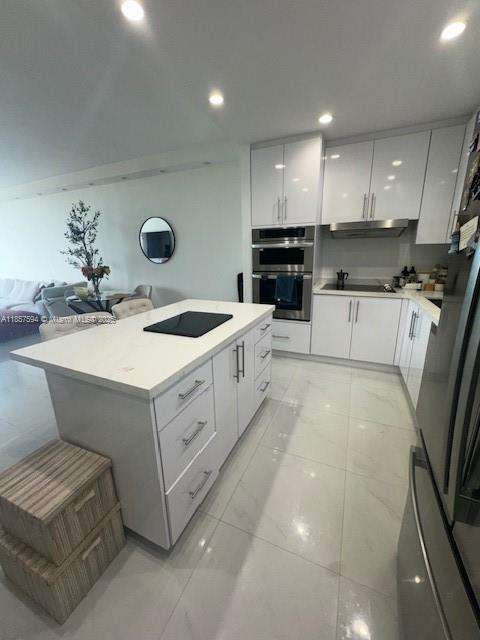 Small Image of 19380 COLLINS AVE #PH-20, Sunny Isles Beach Number 5