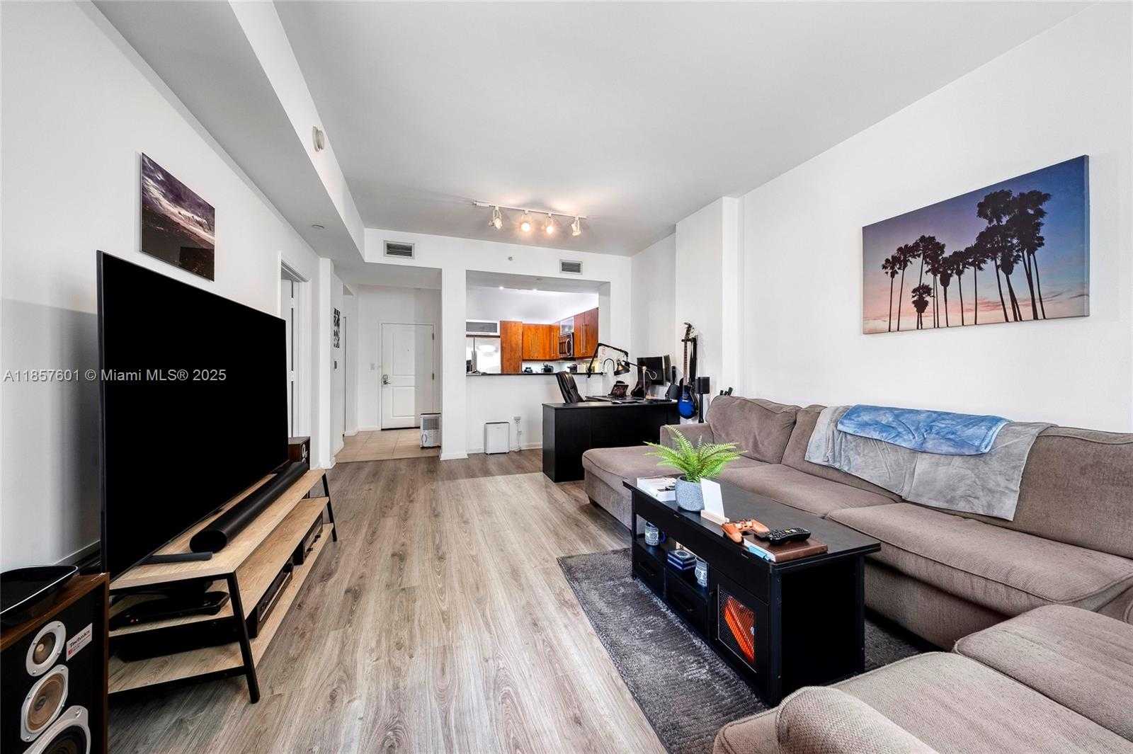 Small Image of 7350 SOUTH WEST 89TH ST #411S, Miami Number 3