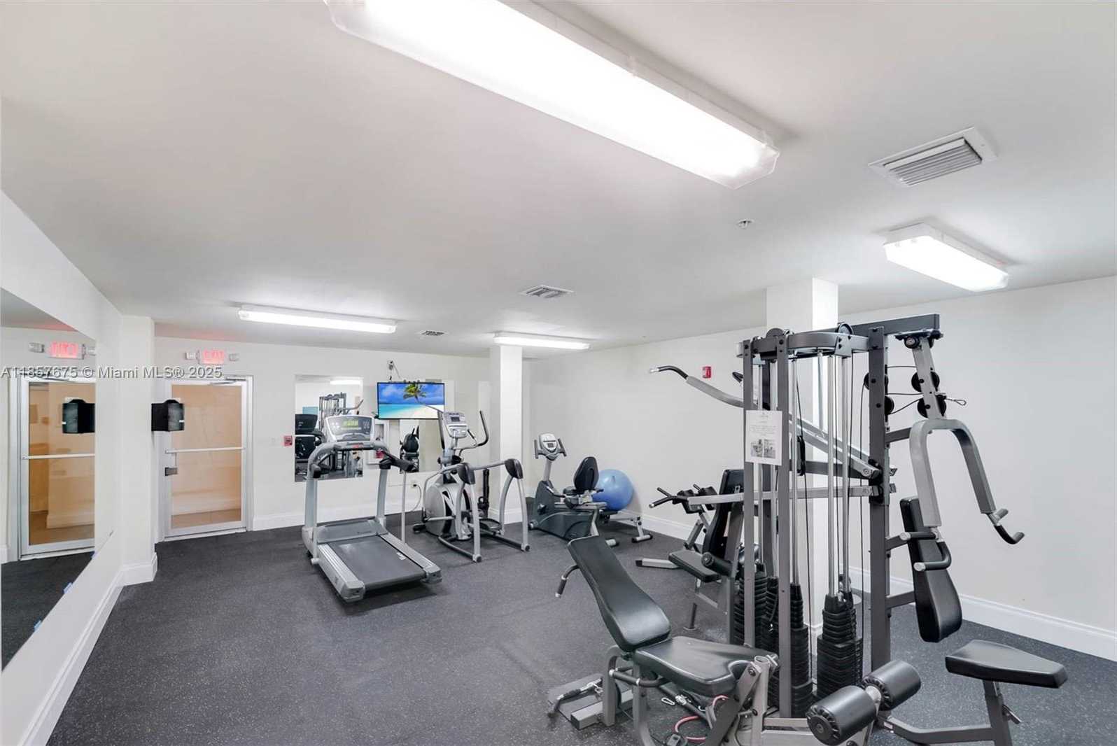 Small Image of 3339 VIRGINIA STREET #301, Miami Number 26