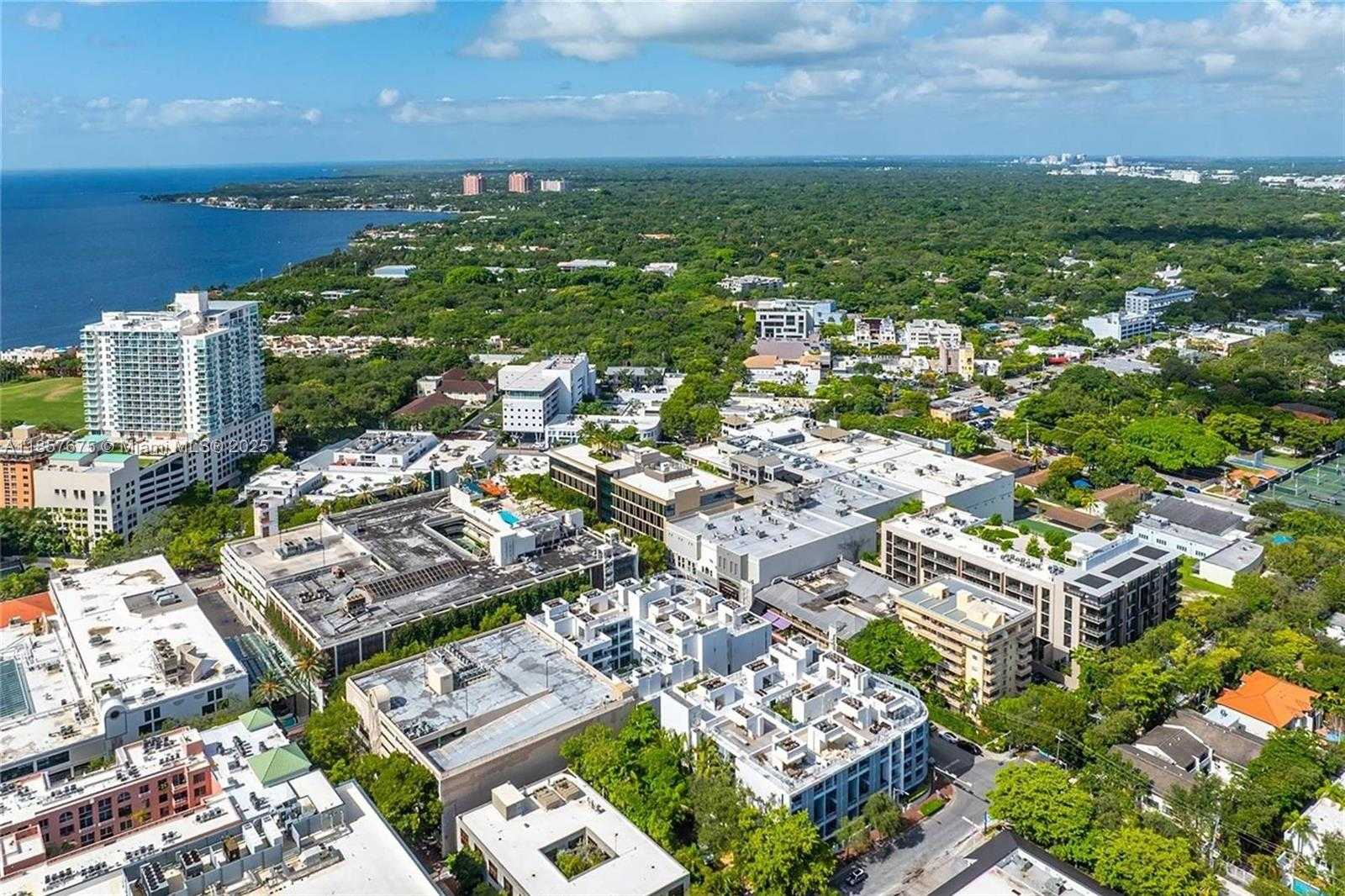 Small Image of 3339 VIRGINIA STREET #301, Miami Number 29