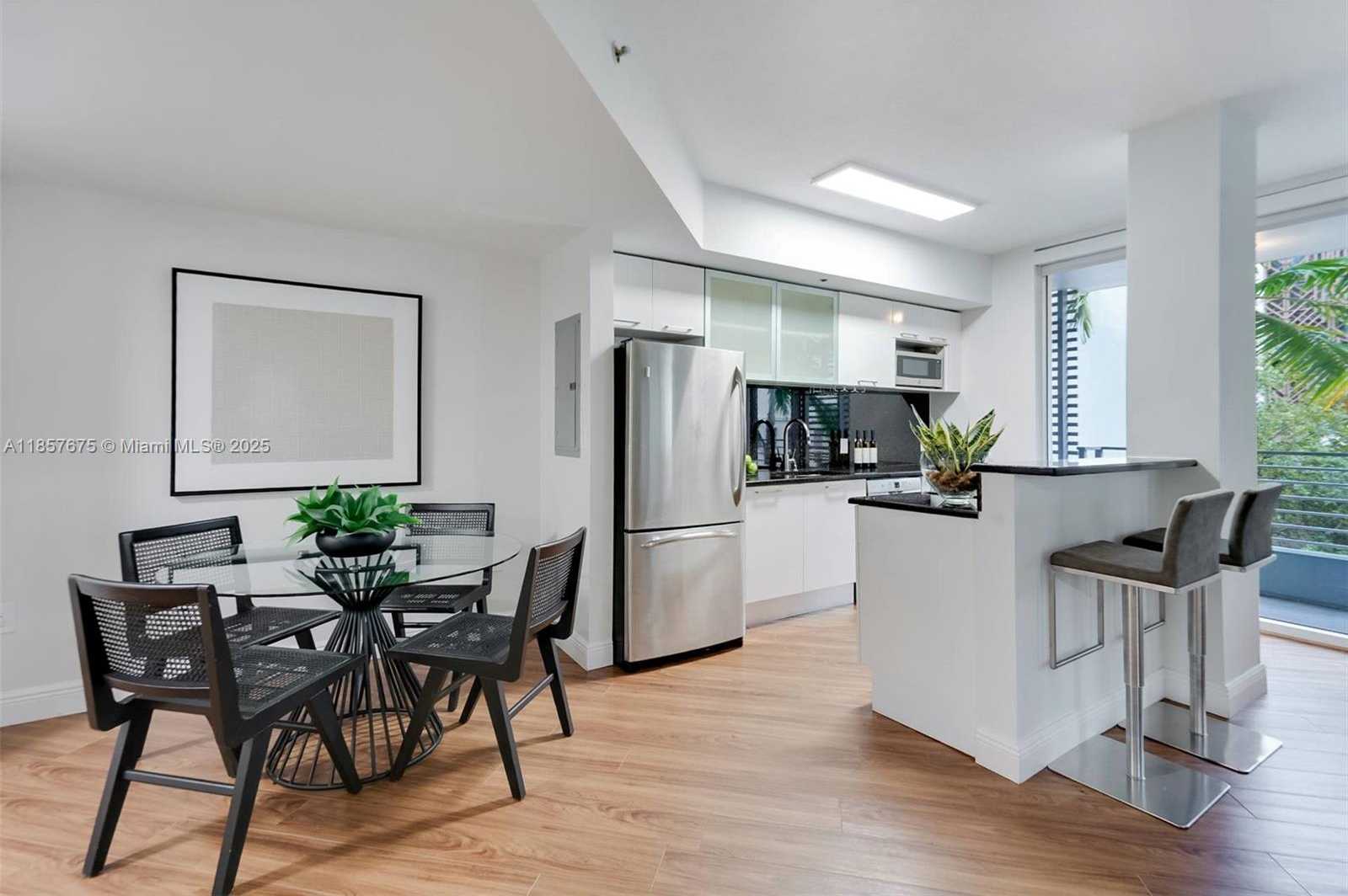 Small Image of 3339 VIRGINIA STREET #301, Miami Number 8