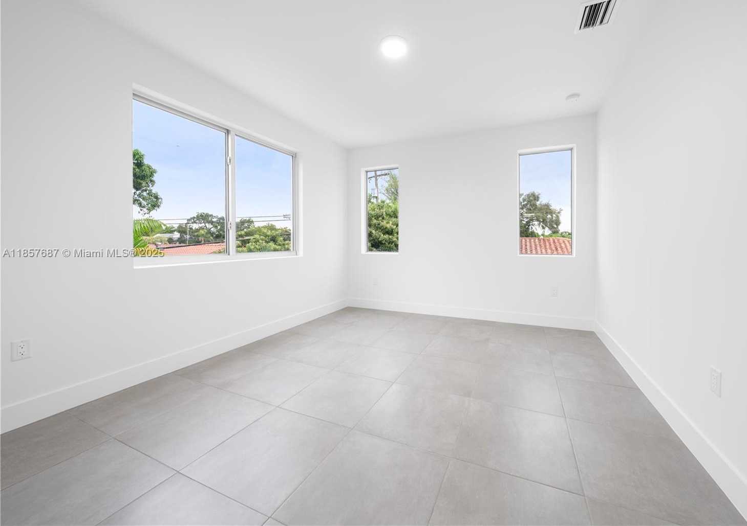 Small Image of 857 SOUTH WEST 14TH AVE #A, Miami Number 20