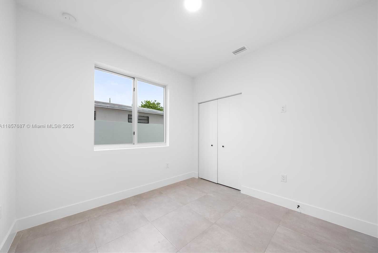 Small Image of 857 SOUTH WEST 14TH AVE #A, Miami Number 27