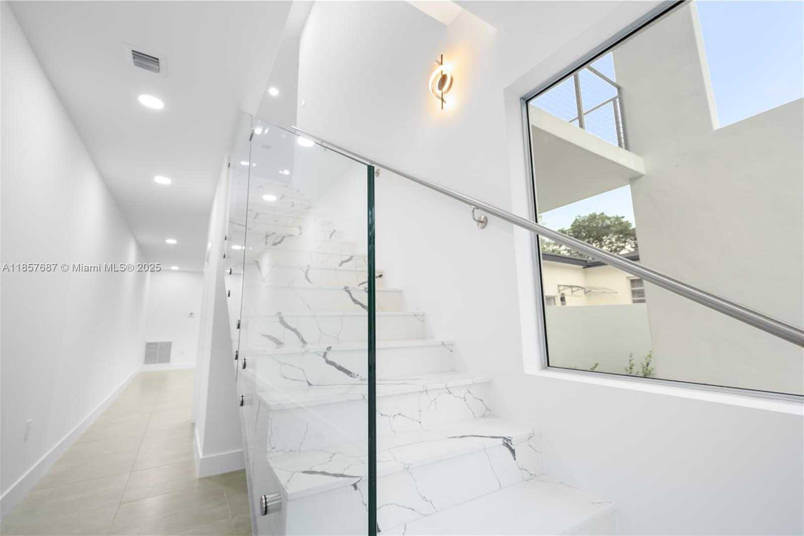 Small Image of 857 SOUTH WEST 14TH AVE #A, Miami Number 34