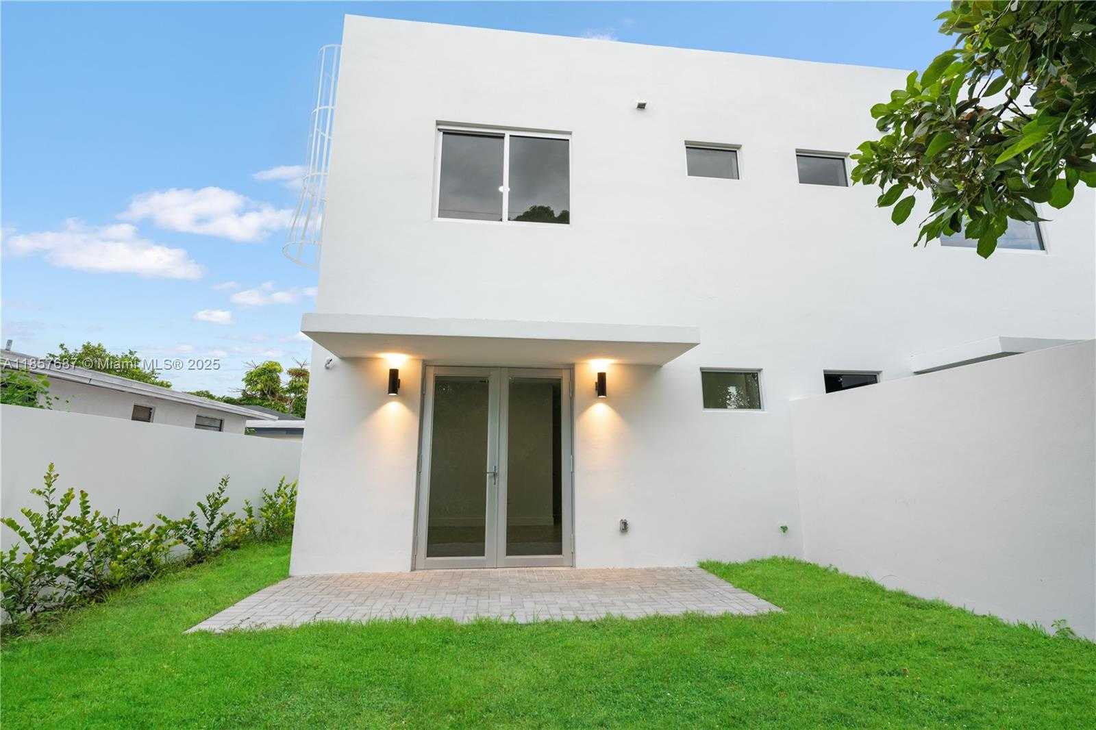 Small Image of 857 SOUTH WEST 14TH AVE #A, Miami Number 60