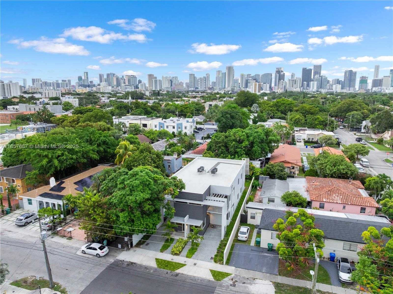 Small Image of 857 SOUTH WEST 14TH AVE #A, Miami Number 71