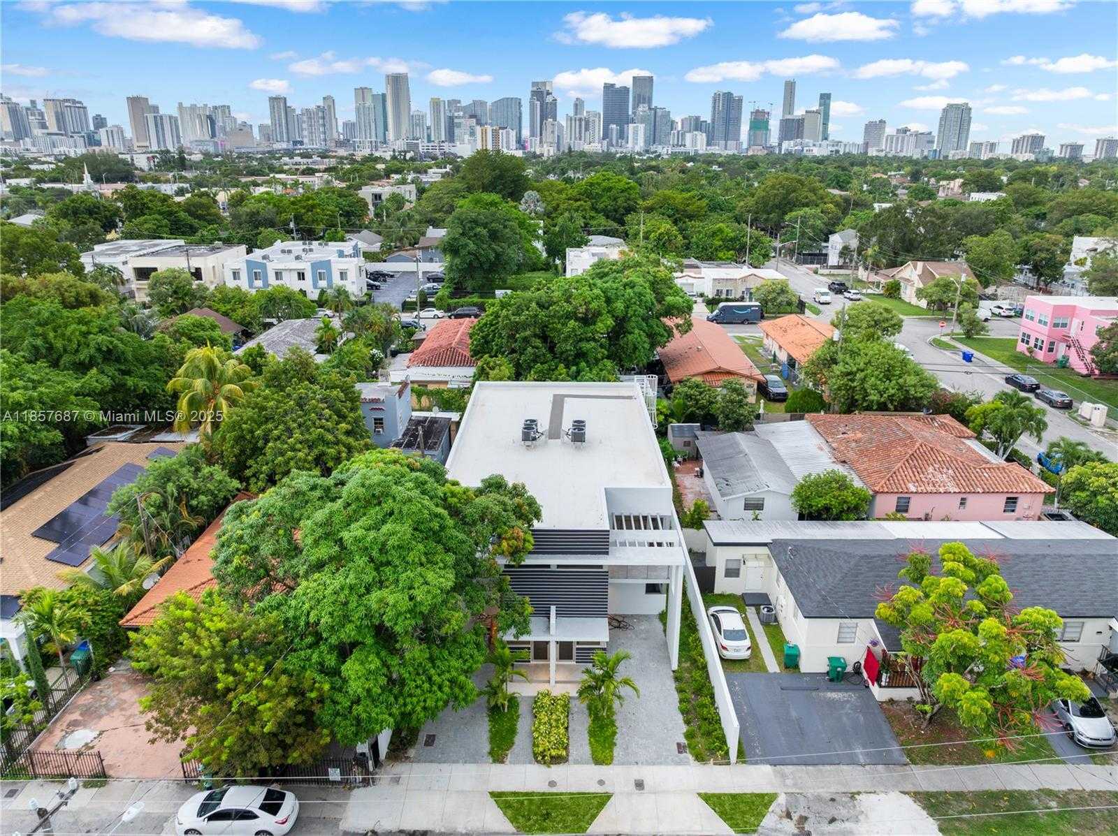 Small Image of 857 SOUTH WEST 14TH AVE #A, Miami Number 72
