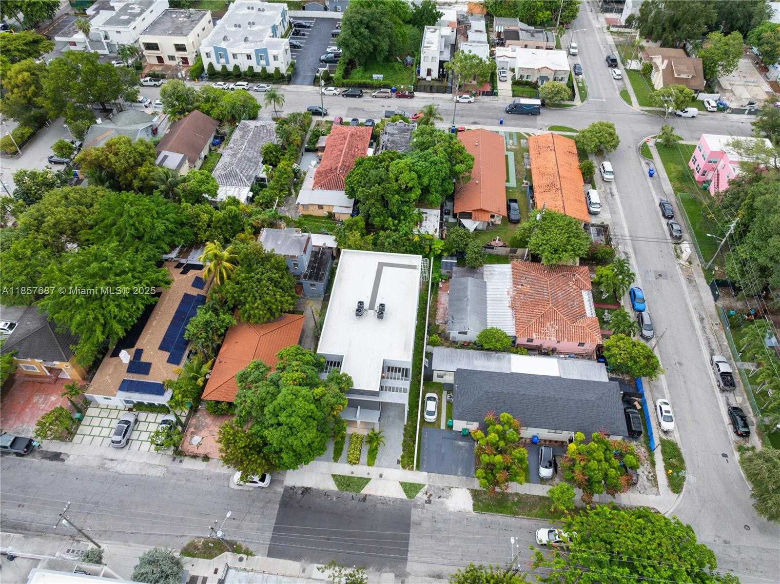 Small Image of 857 SOUTH WEST 14TH AVE #A, Miami Number 73