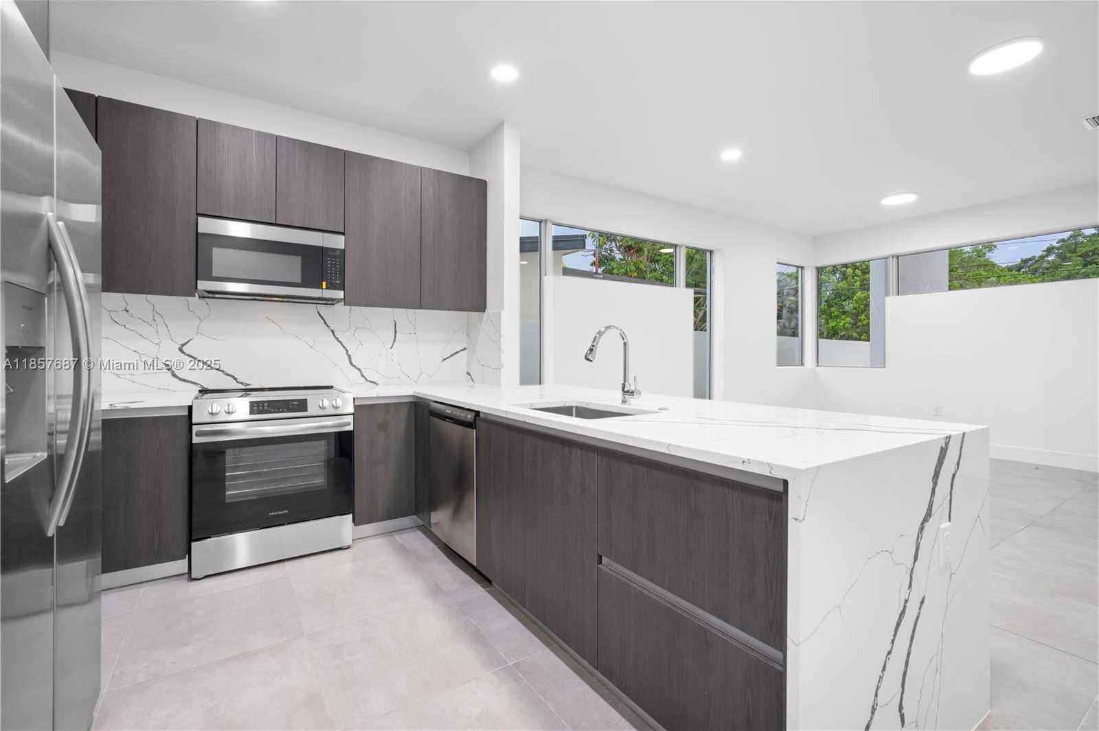 Small Image of 857 SOUTH WEST 14TH AVE #A, Miami Number 9