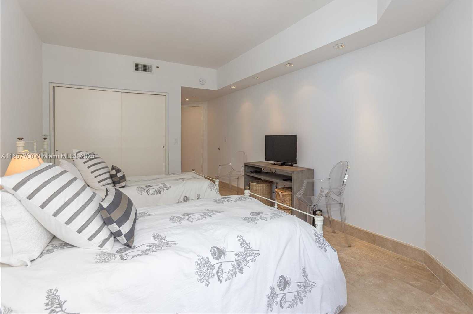 Small Image of 9559 COLLINS AVE #S7-D, Surfside Number 38