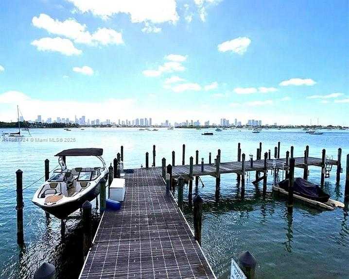 Small Image of 1228 WEST AVE #1415, Miami Beach Number 17