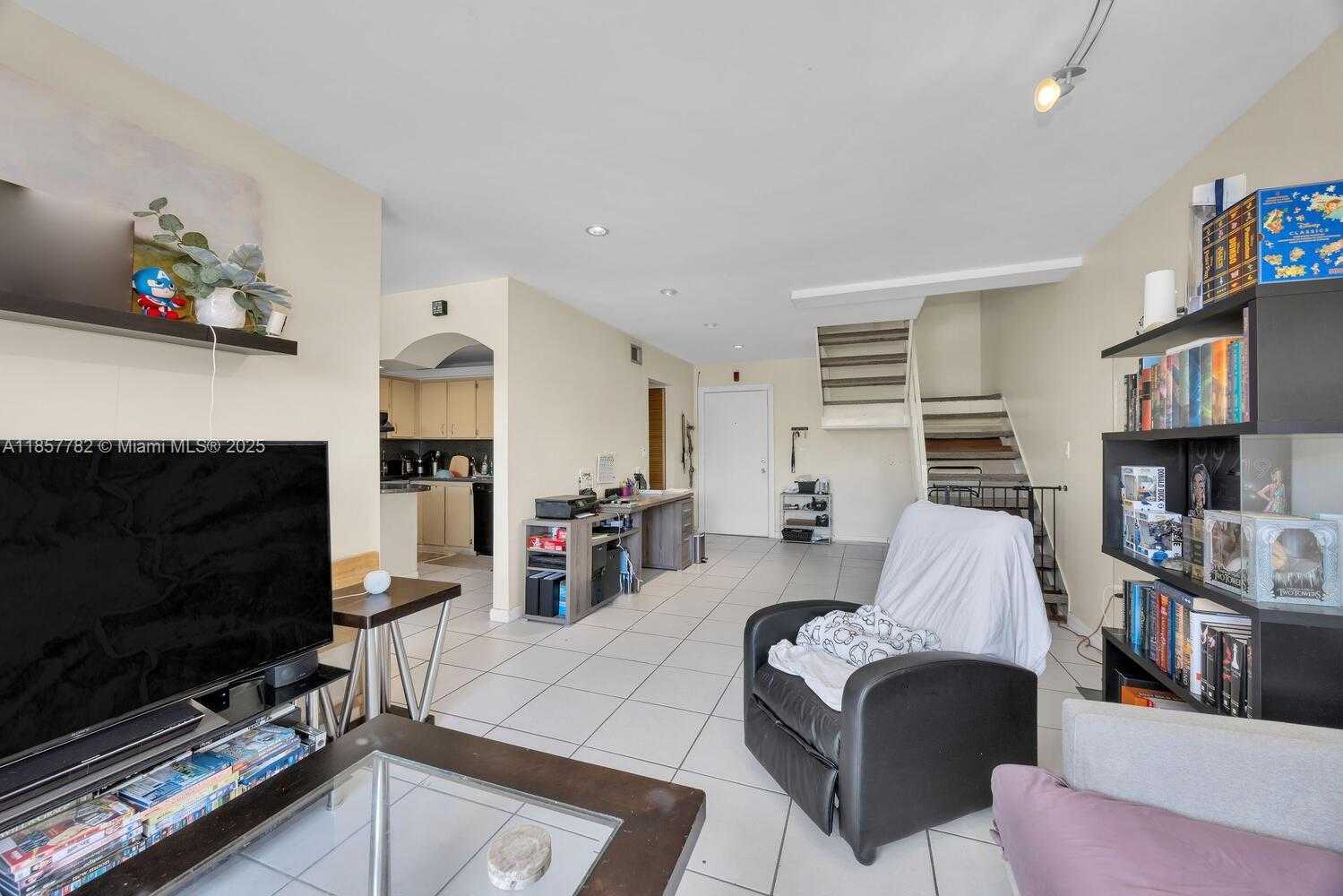 Small Image of 10651 SOUTH WEST 108TH AVE #3H, Miami Number 10