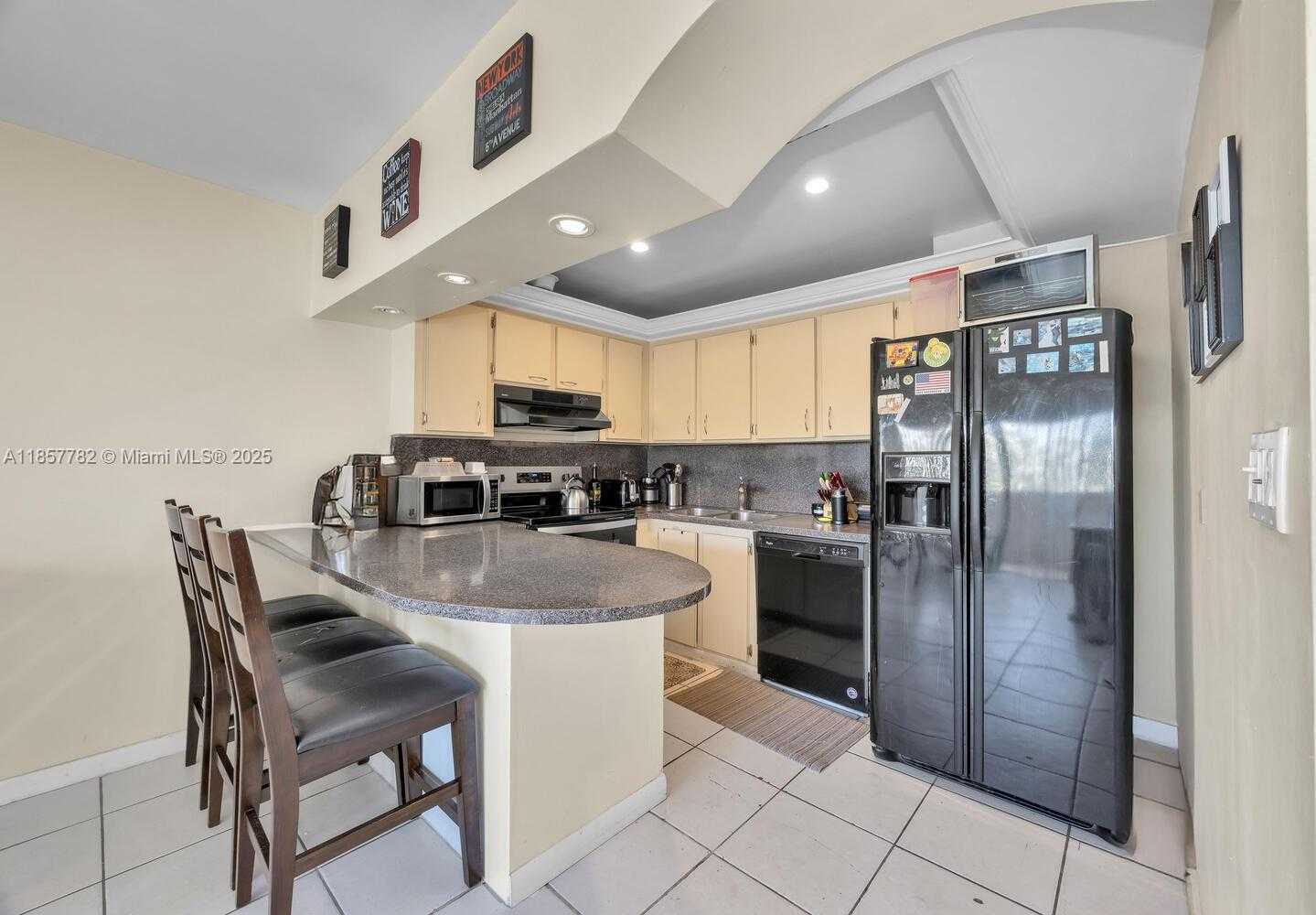 Small Image of 10651 SOUTH WEST 108TH AVE #3H, Miami Number 11