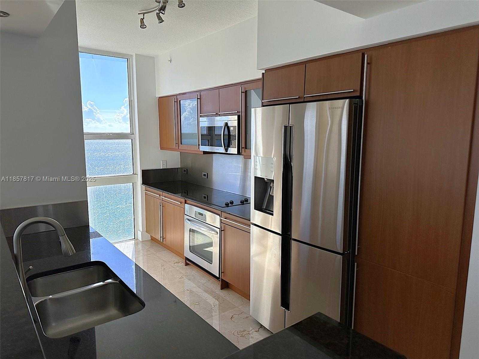 Small Image of 2080 SOUTH OCEAN DRIVE #MPH12, Hallandale Beach Number 8