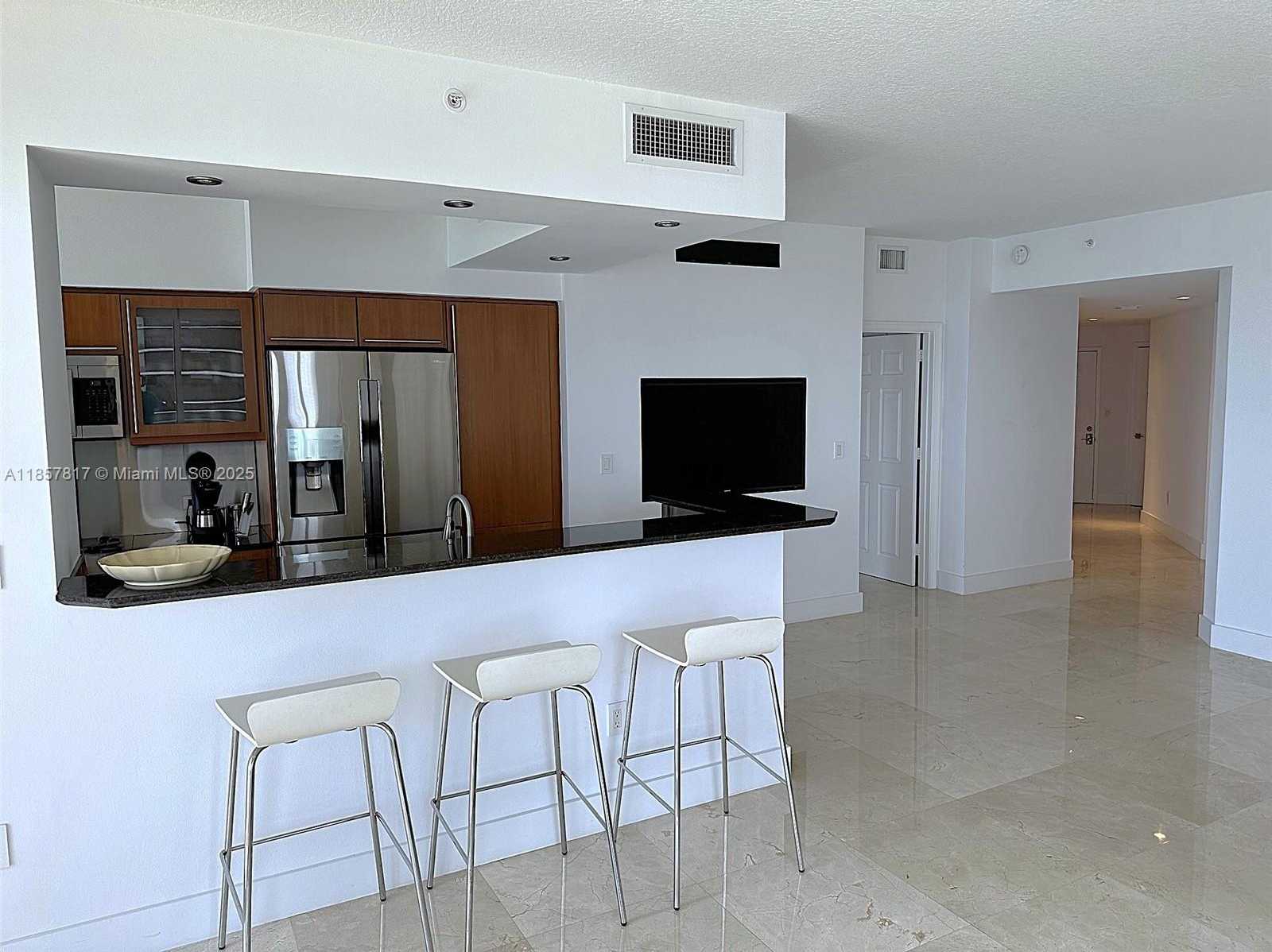Small Image of 2080 SOUTH OCEAN DRIVE #MPH12, Hallandale Beach Number 9