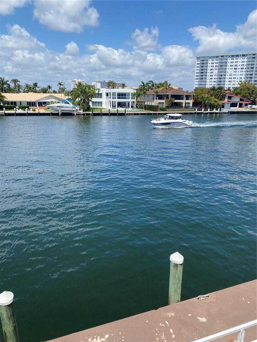 Small Image of 1965 SOUTH OCEAN DR #3H, Hallandale Beach Number 2
