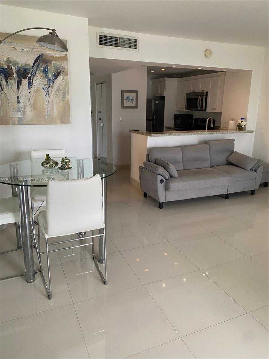 Small Image of 1965 SOUTH OCEAN DR #3H, Hallandale Beach Number 6