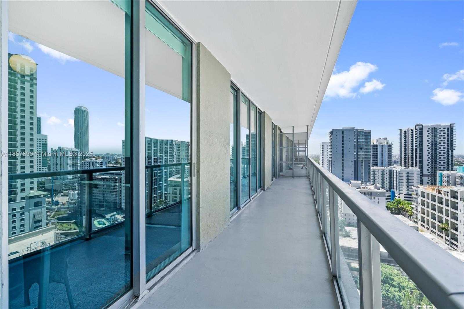 Small Image of 1111 SOUTH WEST 1ST AVE #2222-N, Miami Number 17