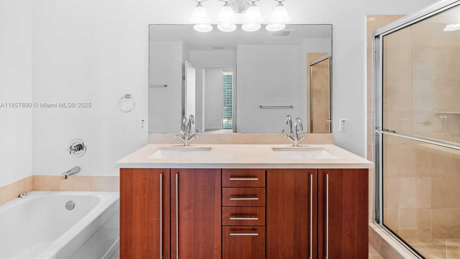 Small Image of 1111 SOUTH WEST 1ST AVE #2222-N, Miami Number 22