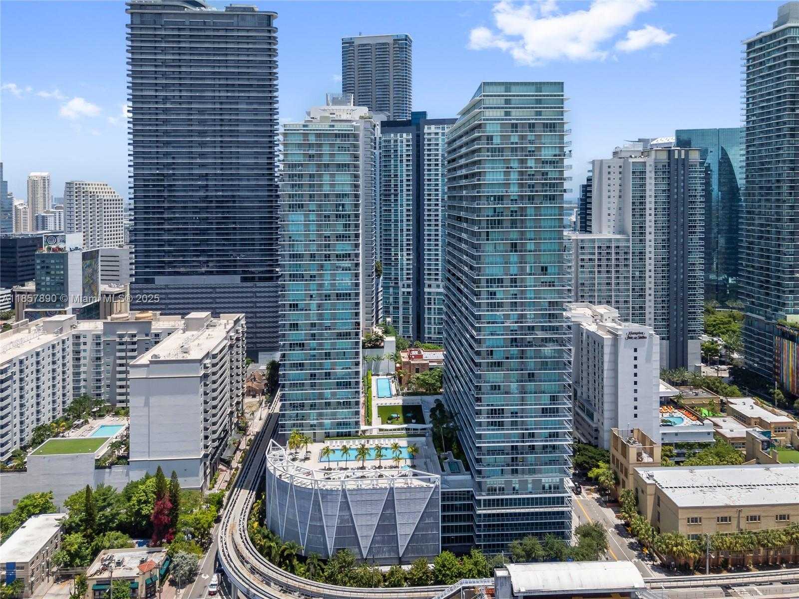 Small Image of 1111 SOUTH WEST 1ST AVE #2222-N, Miami Number 4