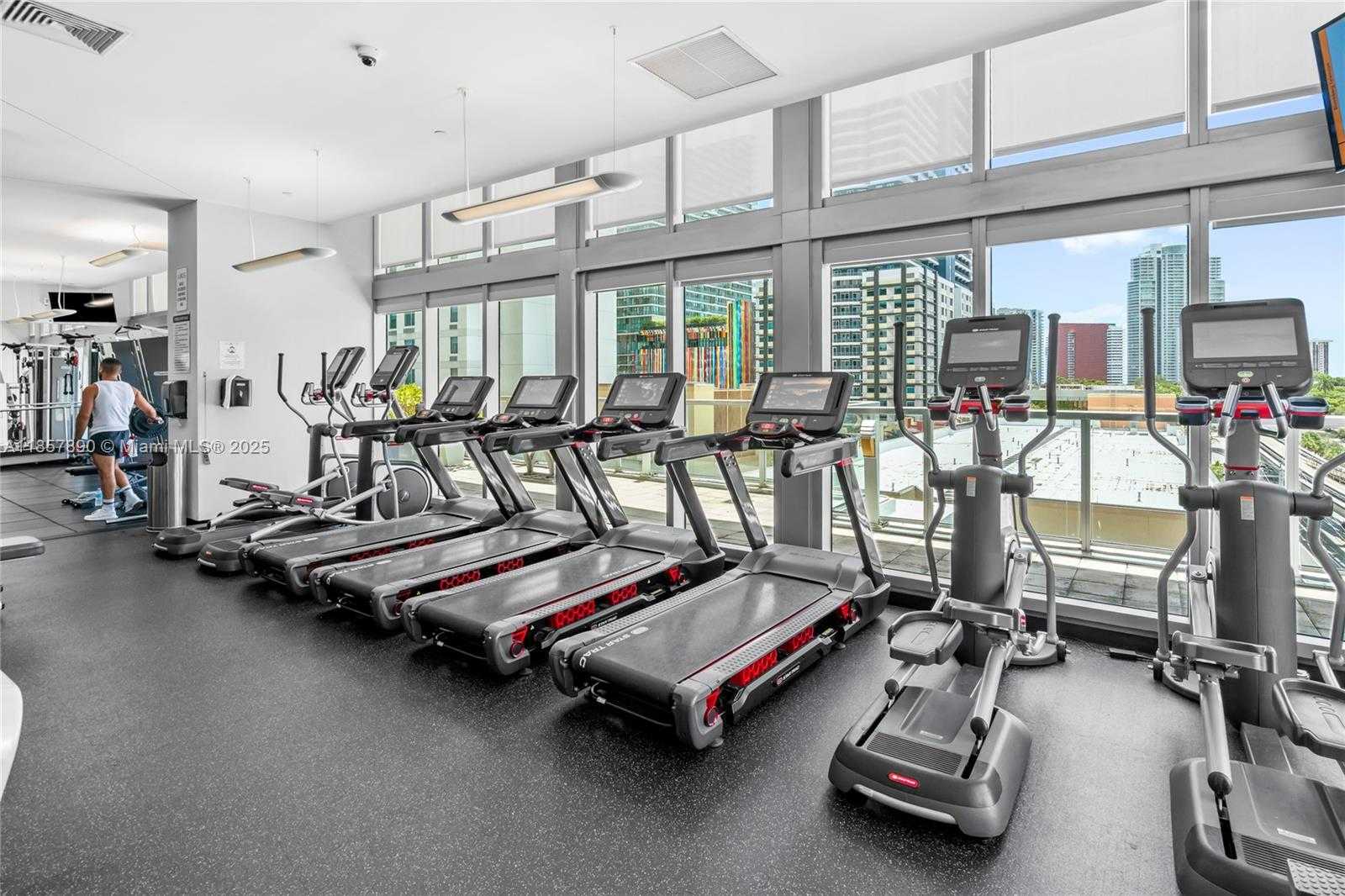 Small Image of 1111 SOUTH WEST 1ST AVE #2222-N, Miami Number 48