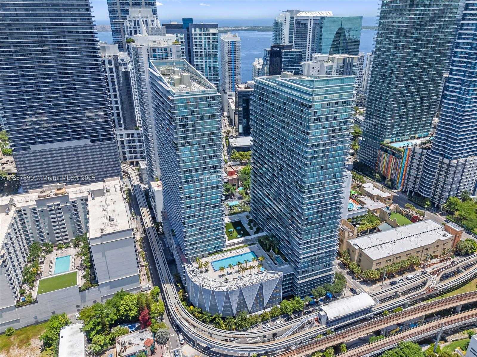 Small Image of 1111 SOUTH WEST 1ST AVE #2222-N, Miami Number 5