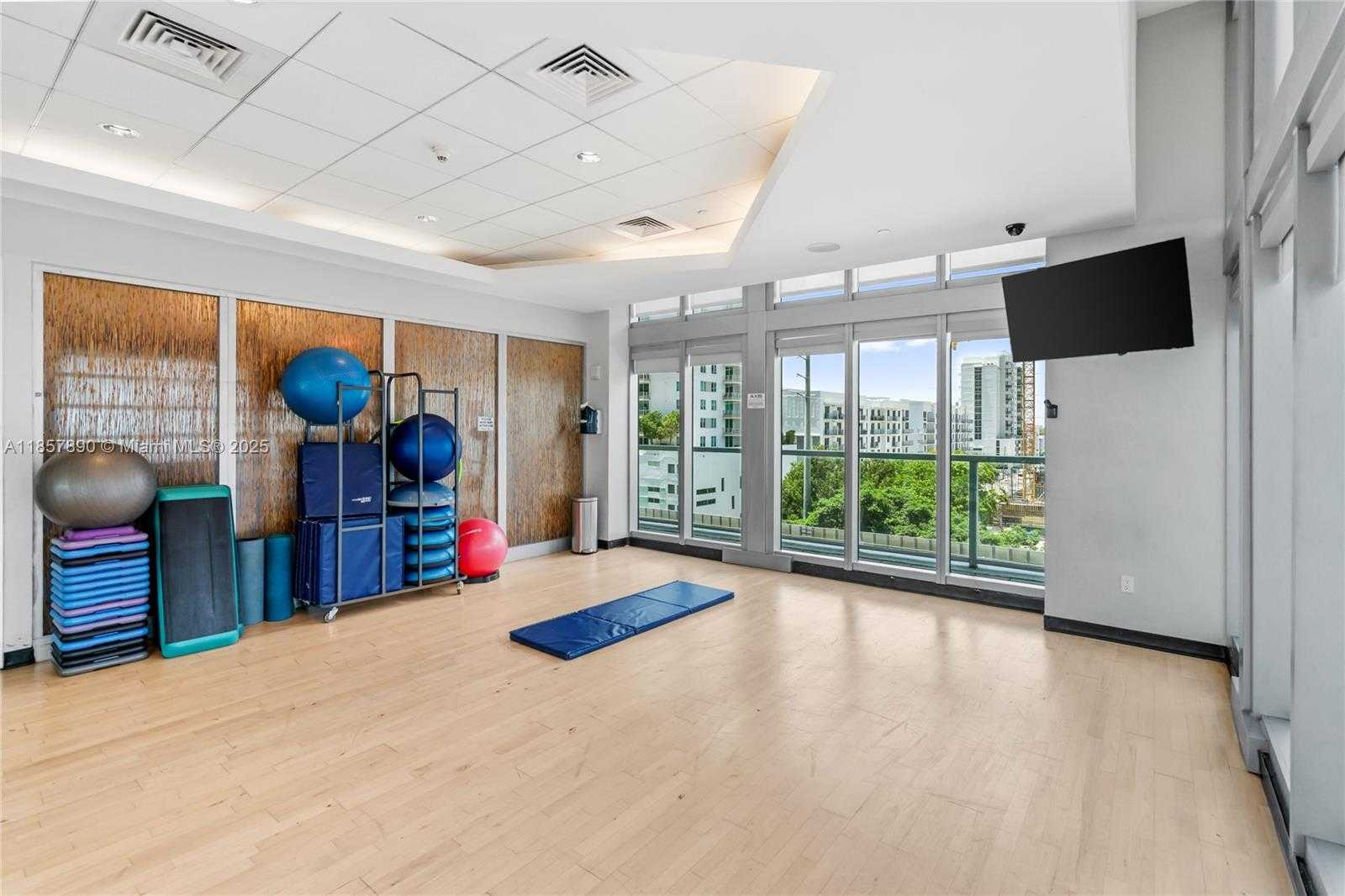 Small Image of 1111 SOUTH WEST 1ST AVE #2222-N, Miami Number 51