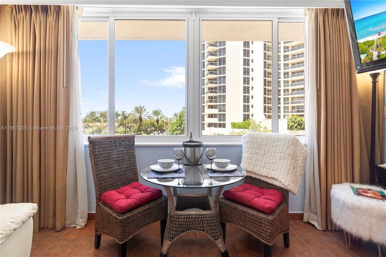 Small Image of 19201 COLLINS AVE #129, Sunny Isles Beach Number 7