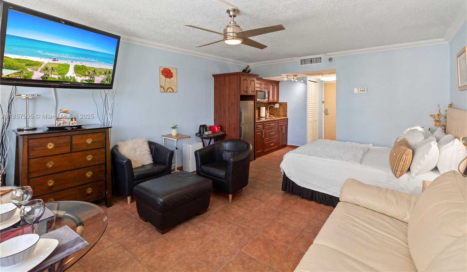 Small Image of 19201 COLLINS AVE #129, Sunny Isles Beach Number 9
