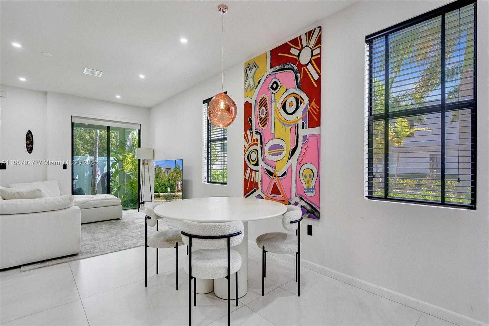 Small Image of 421 NORTH WEST 17TH ST, Fort Lauderdale Number 10