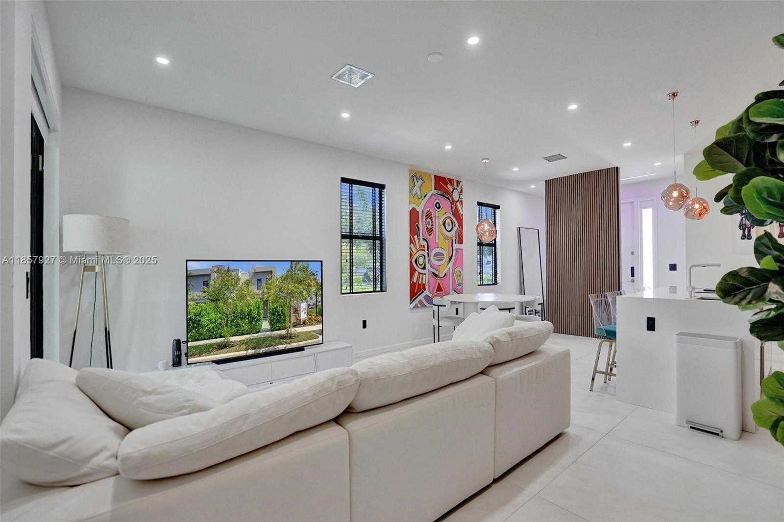 Small Image of 421 NORTH WEST 17TH ST, Fort Lauderdale Number 18