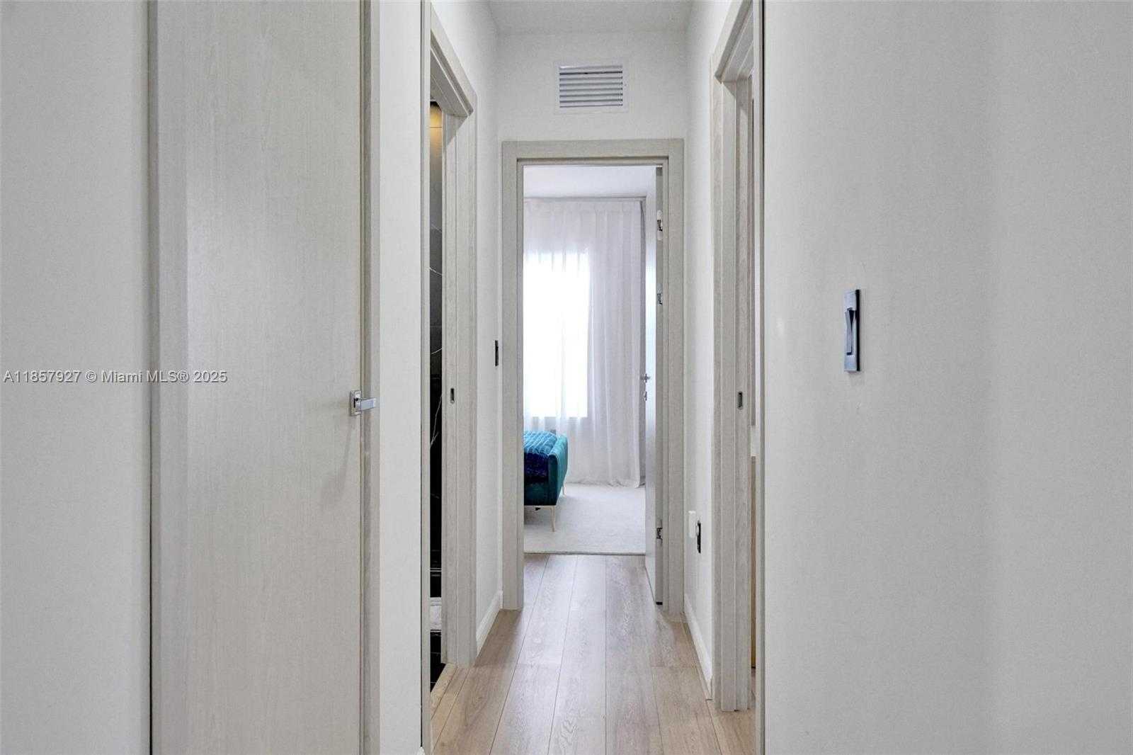 Small Image of 421 NORTH WEST 17TH ST, Fort Lauderdale Number 34