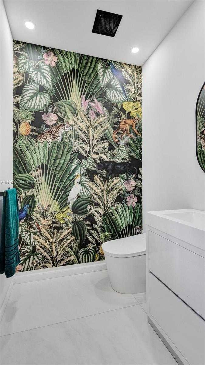 Small Image of 421 NORTH WEST 17TH ST, Fort Lauderdale Number 6