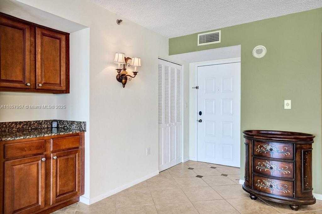 Small Image of 1201 SOUTH OCEAN DR #2308N, Hollywood Number 21
