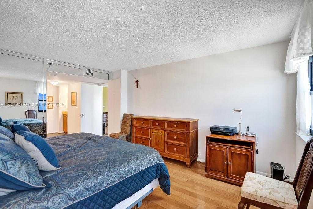 Small Image of 1201 SOUTH OCEAN DR #2308N, Hollywood Number 24