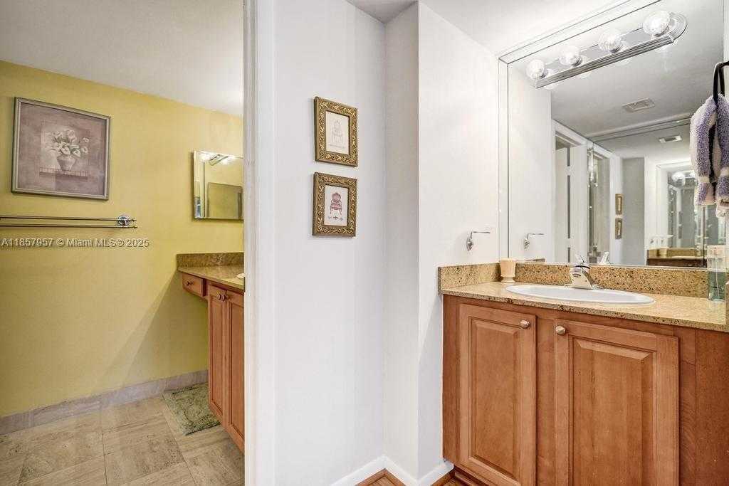 Small Image of 1201 SOUTH OCEAN DR #2308N, Hollywood Number 29