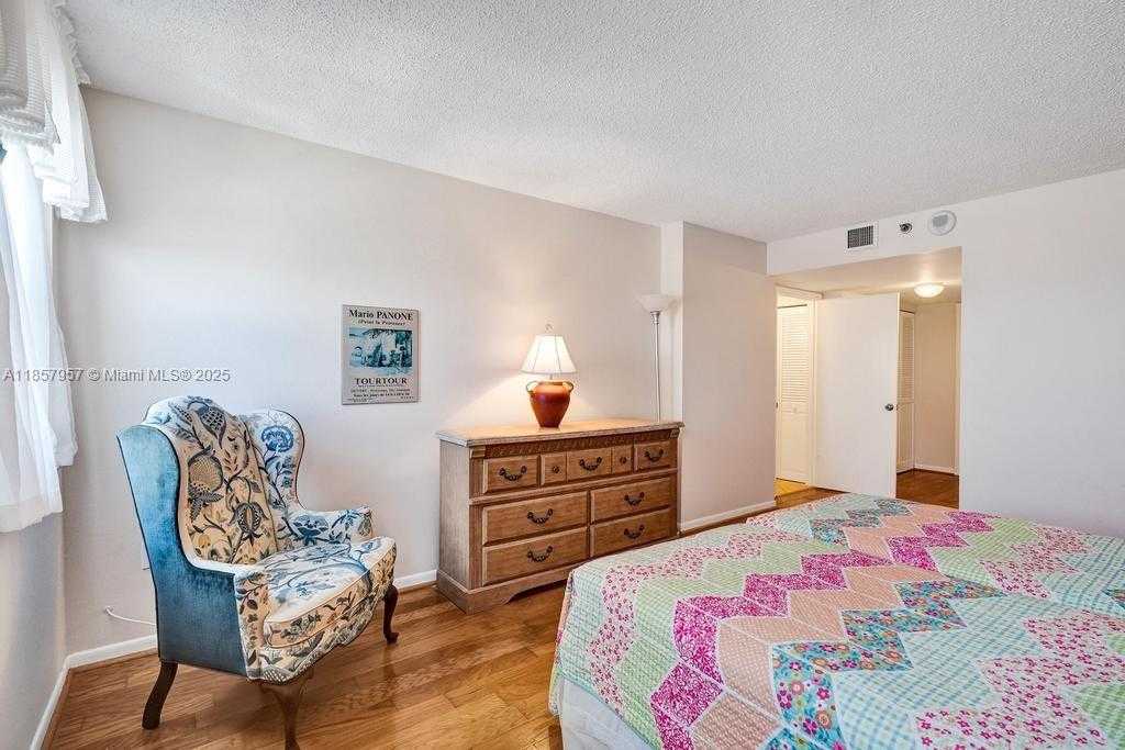 Small Image of 1201 SOUTH OCEAN DR #2308N, Hollywood Number 32