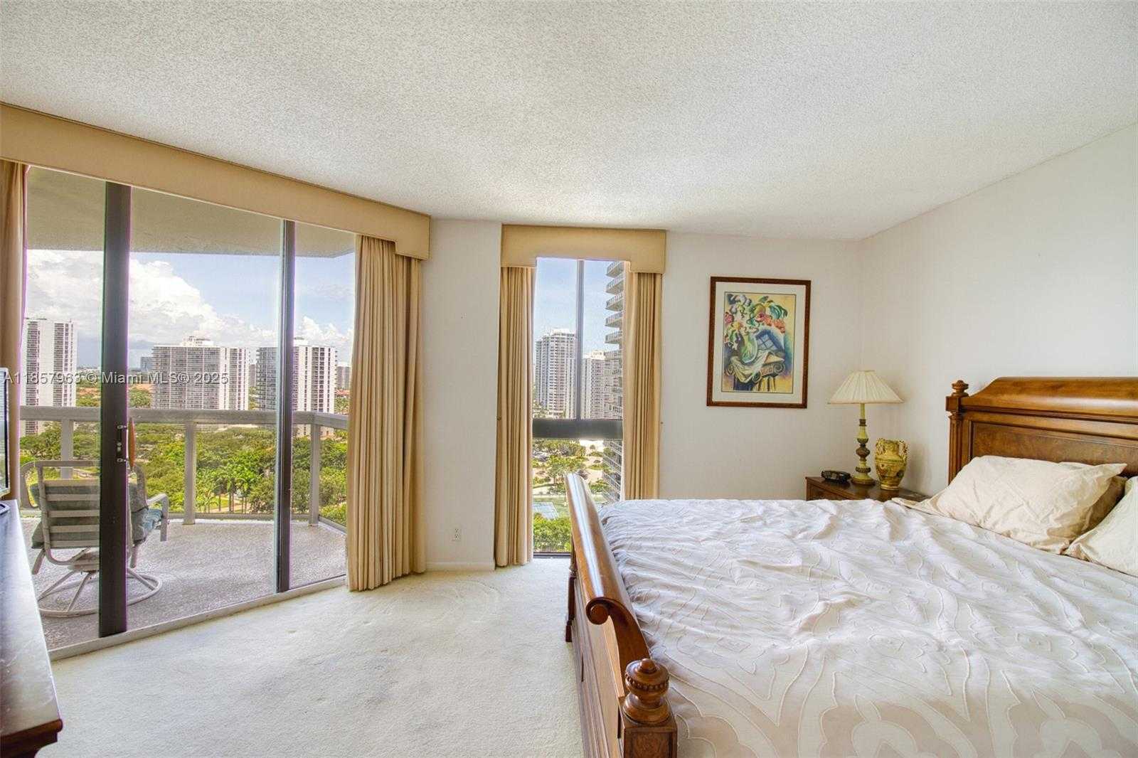 Small Image of 20185 EAST COUNTRY CLUB DR #1709, Aventura Number 17