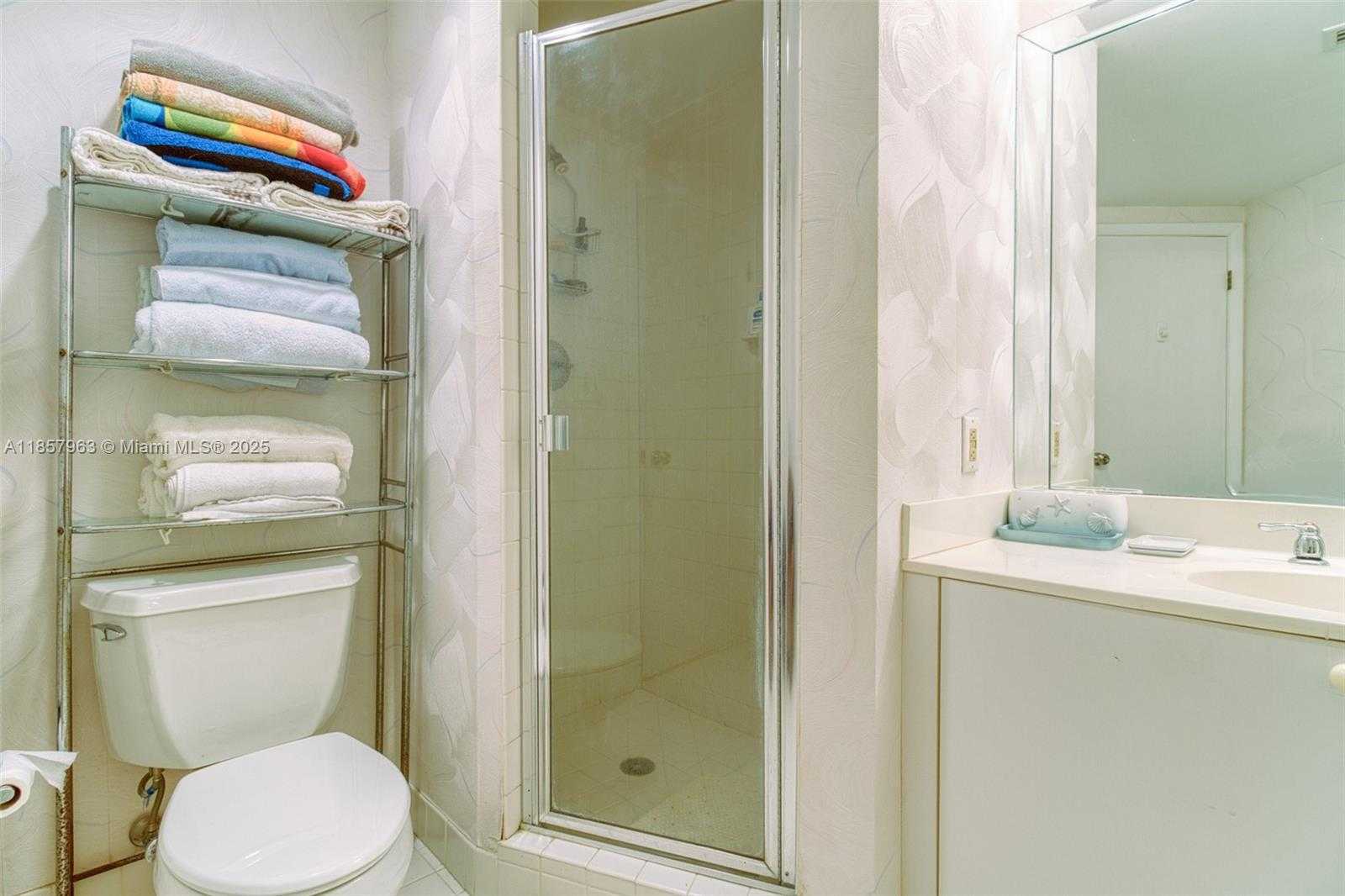 Small Image of 20185 EAST COUNTRY CLUB DR #1709, Aventura Number 19