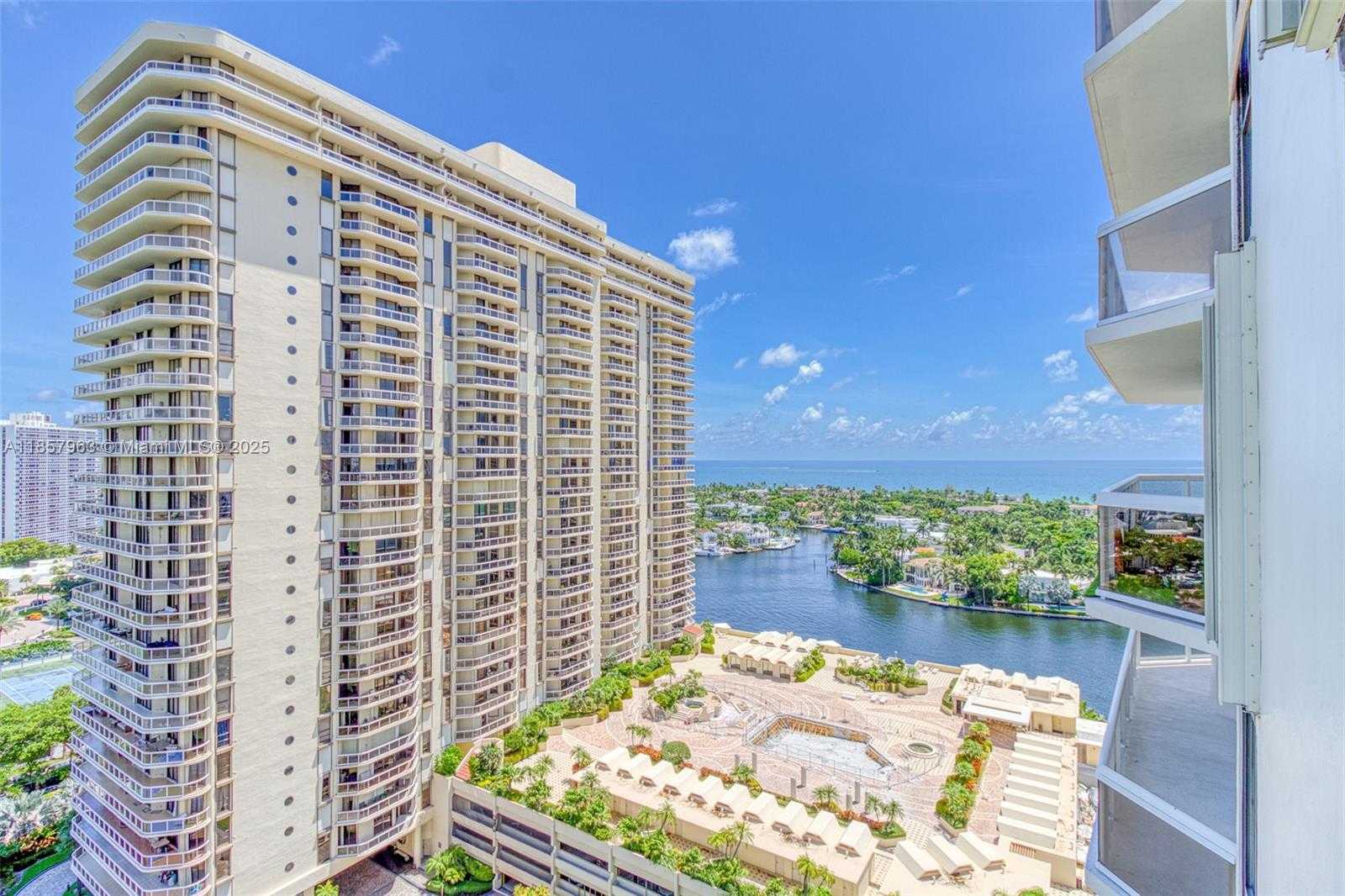 Small Image of 20185 EAST COUNTRY CLUB DR #1709, Aventura Number 3