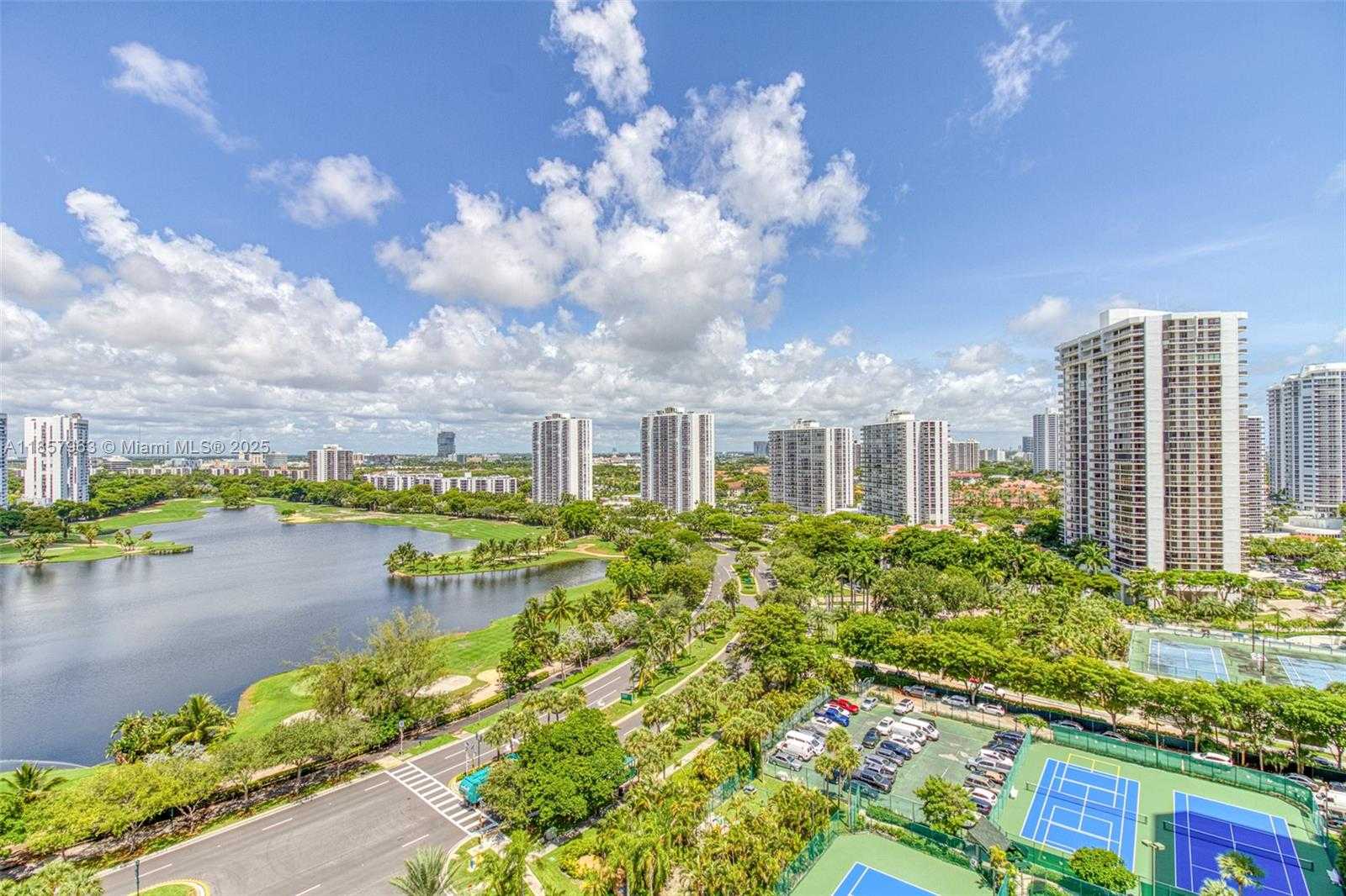 Small Image of 20185 EAST COUNTRY CLUB DR #1709, Aventura Number 34