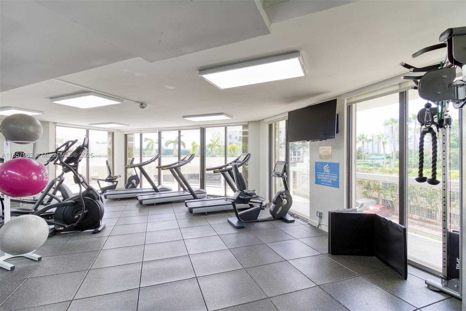Small Image of 20185 EAST COUNTRY CLUB DR #1709, Aventura Number 41