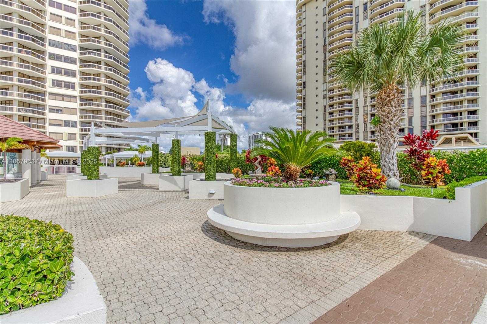 Small Image of 20185 EAST COUNTRY CLUB DR #1709, Aventura Number 45