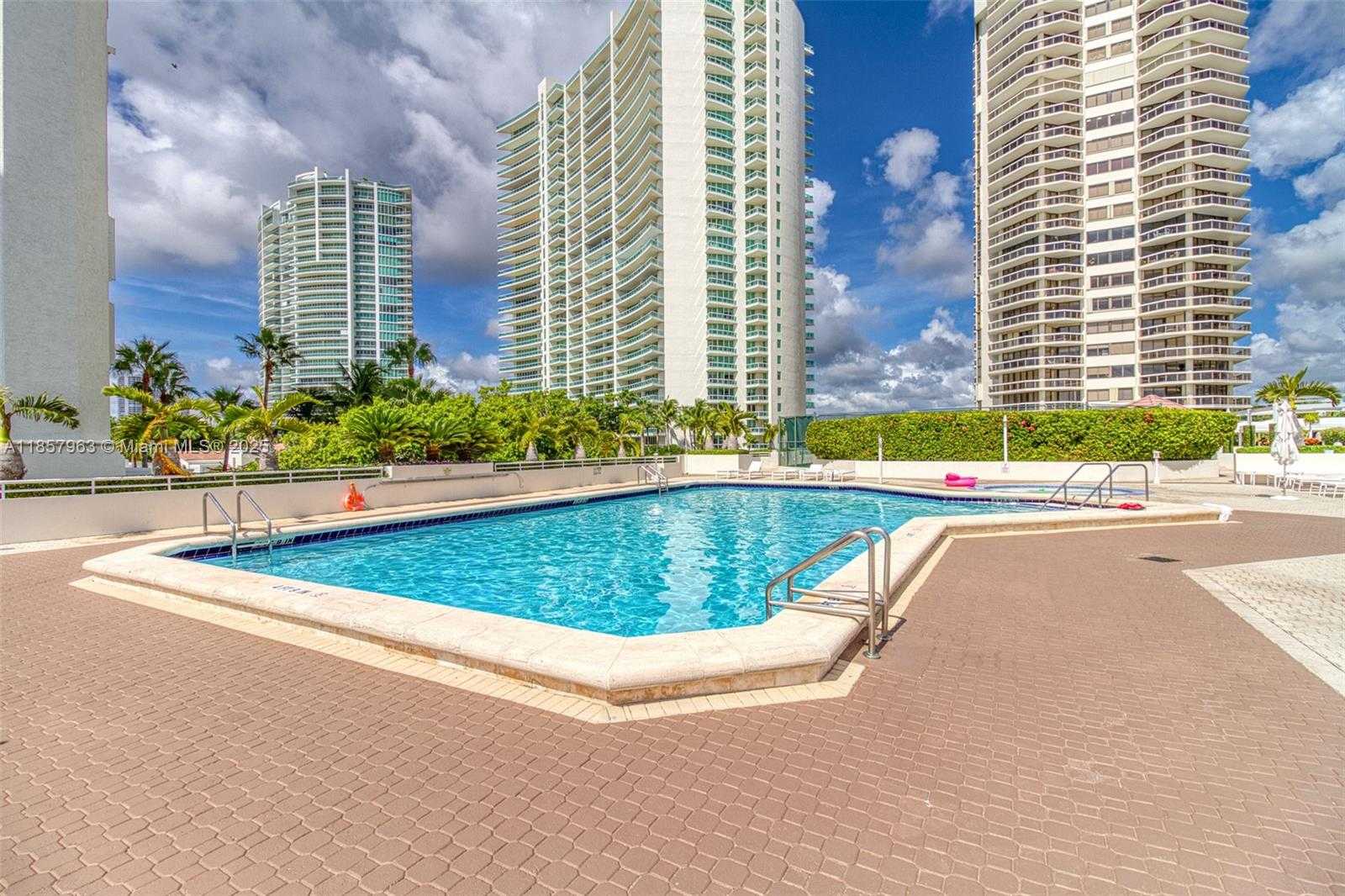 Small Image of 20185 EAST COUNTRY CLUB DR #1709, Aventura Number 47