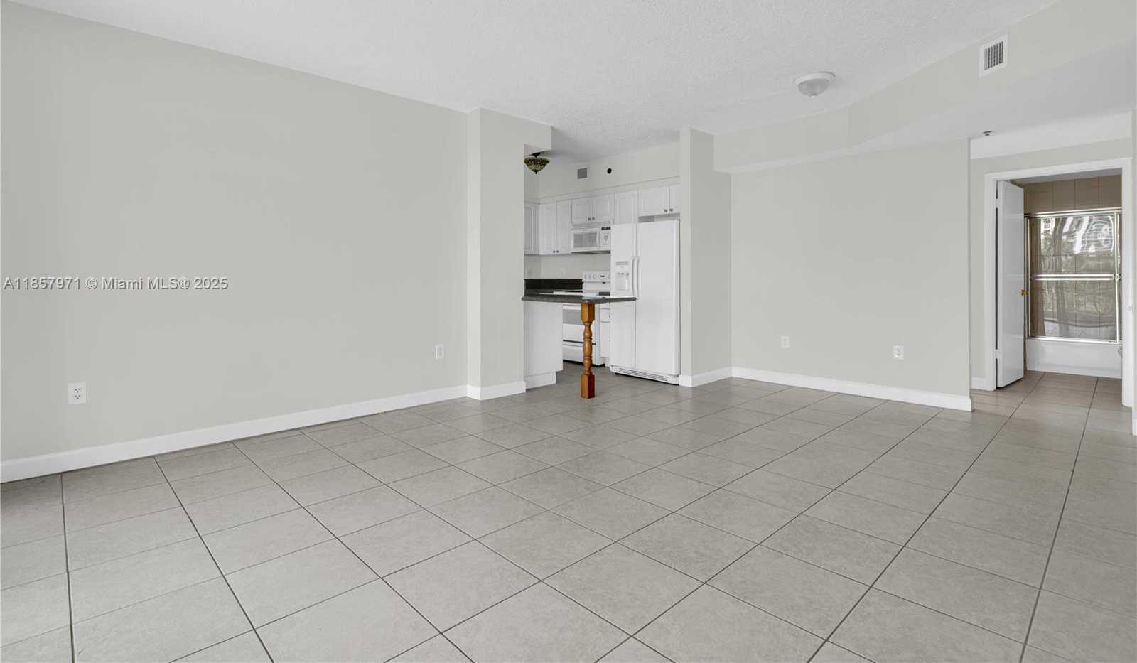 Small Image of 1824 BRICKELL AVE #4D, Miami Number 23