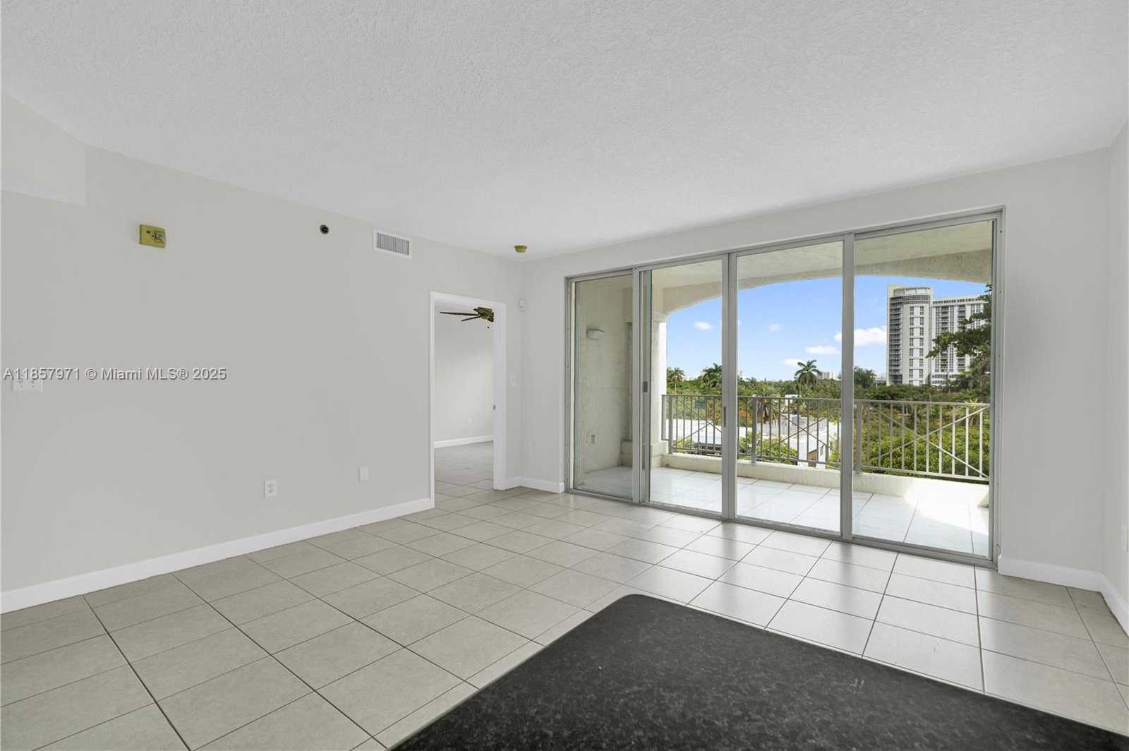 Small Image of 1824 BRICKELL AVE #4D, Miami Number 24