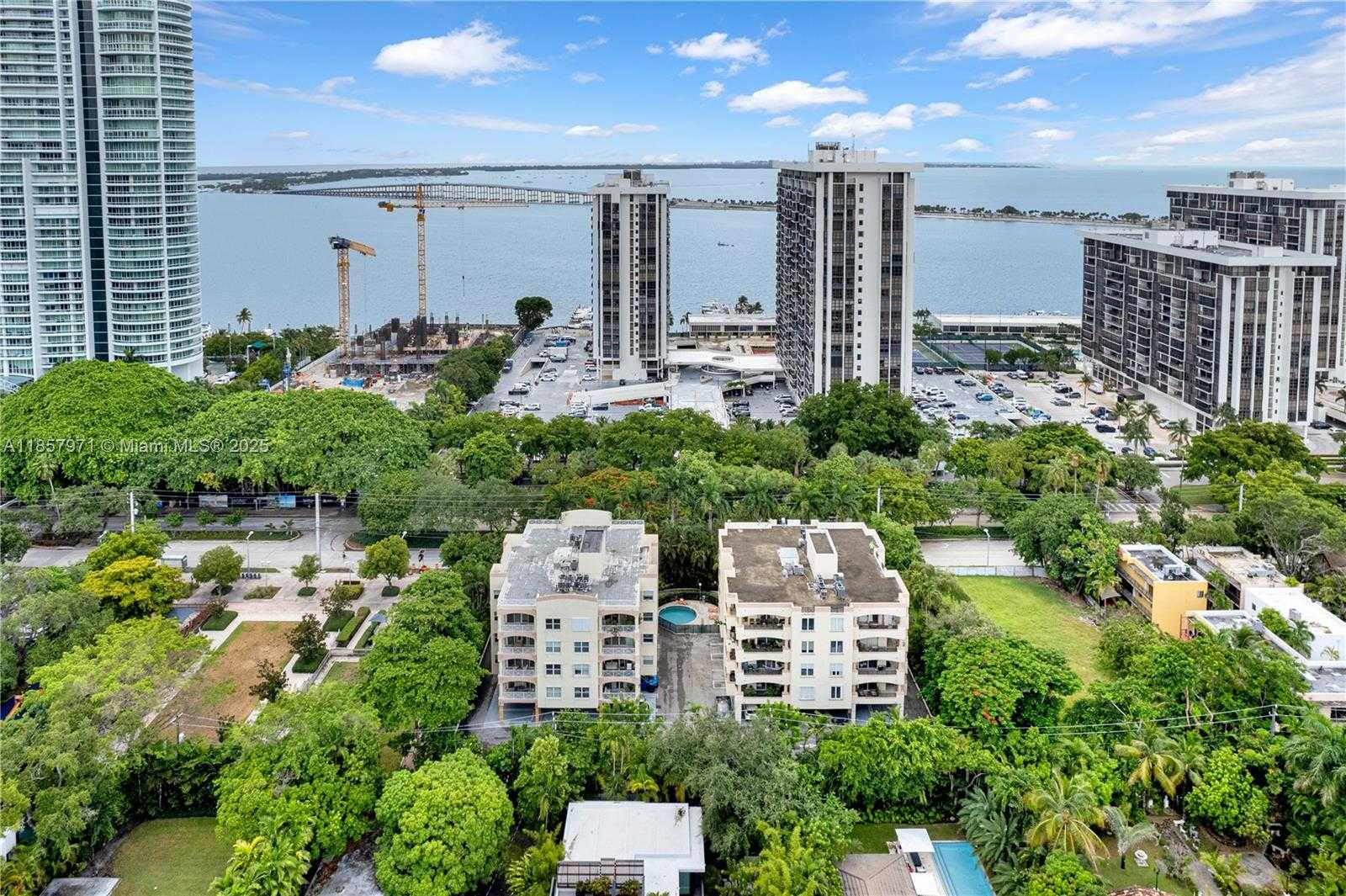 Small Image of 1824 BRICKELL AVE #4D, Miami Number 30